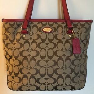 Coach Tote Gift Bag included Auth with serial #
